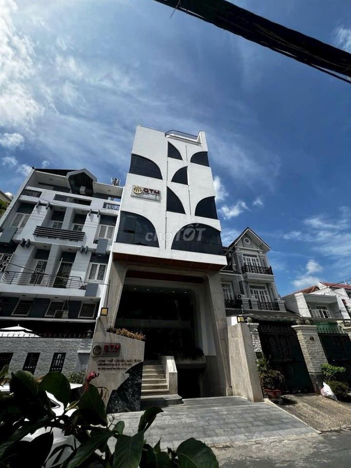 CHO THUÊ TÒA NHÀ MT ĐƯỜNG NGUYỄN TRỌNG TUYỂN. DTSD 850M2, HẦM 6 LẦU