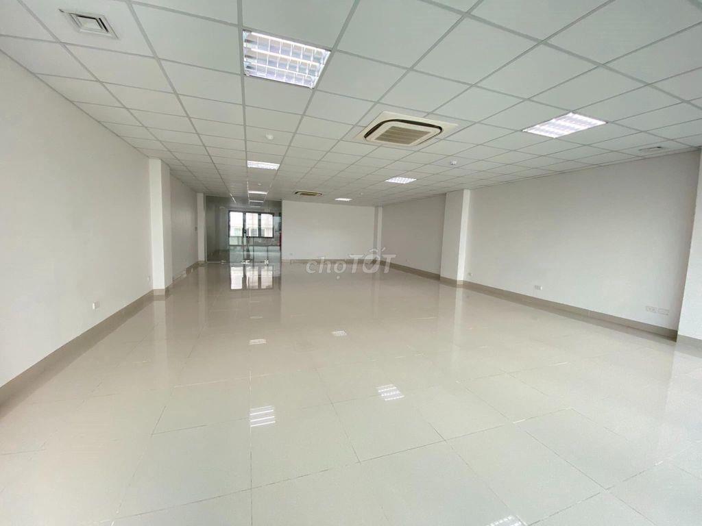 CHO THUÊ MTKD ĐƯỜNG NGUYỄN SƠN, NGANG 12M, TRỆT 3 LẦU