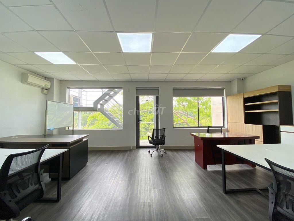CHO THUÊ MTKD ĐƯỜNG VÕ VĂN TẦN, QUẬN 3. DT 8X20M, TRỆT 3 LẦU, ST