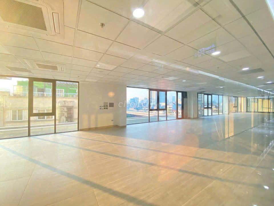 Tòa nhà đường Nam Kỳ Khởi Nghĩa, Ngang: 12x25m, hầm 8 tầng cho thuê