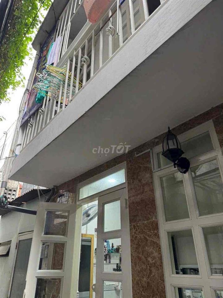 BÁN NHÀ 100/ LÊ VĂN DUYỆT GĐ BT