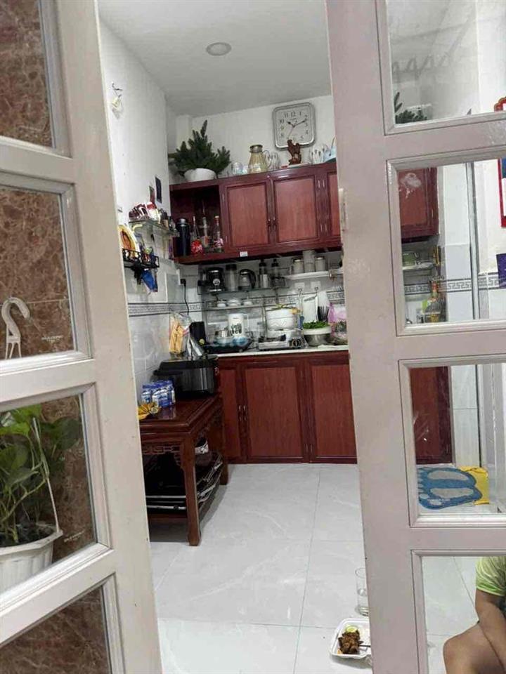 BÁN NHÀ 100/ LÊ VĂN DUYỆT GĐ BT