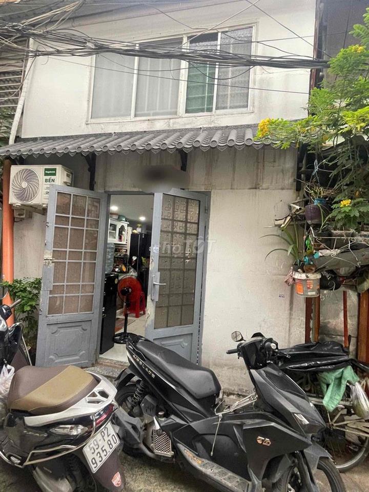 BÁN NHÀ ĐINH BỘ LỈNH GẦN 4 TR ĐH LỚN  BT
