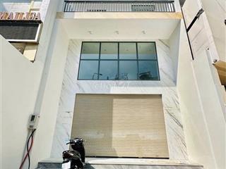 Cần cho thuê nhà MT 135A Nguyễn Văn Đậu, Phường 5, Q. Bình Thạnh 