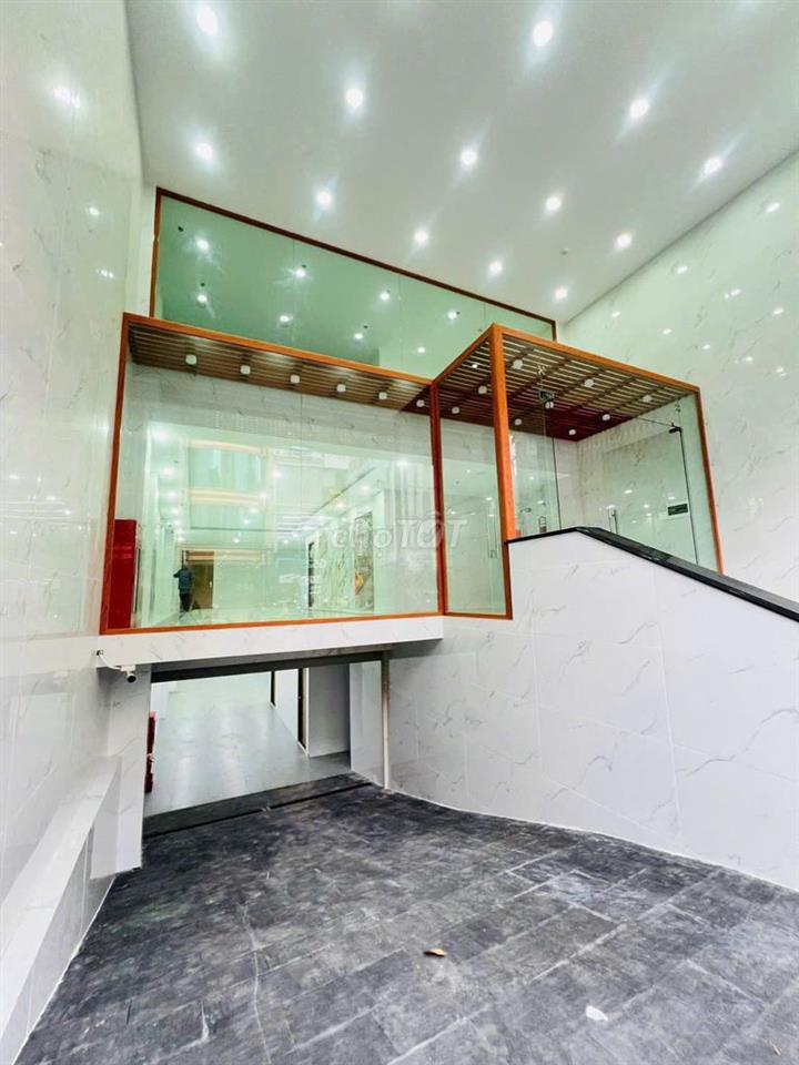 Cần cho thuê nhà MT 135A Nguyễn Văn Đậu, Phường 5, Q. Bình Thạnh 