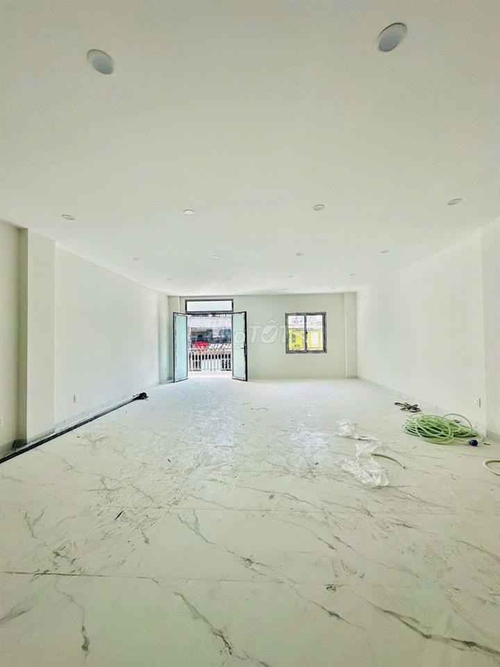 Cần cho thuê nhà MT 135A Nguyễn Văn Đậu, Phường 5, Q. Bình Thạnh 
