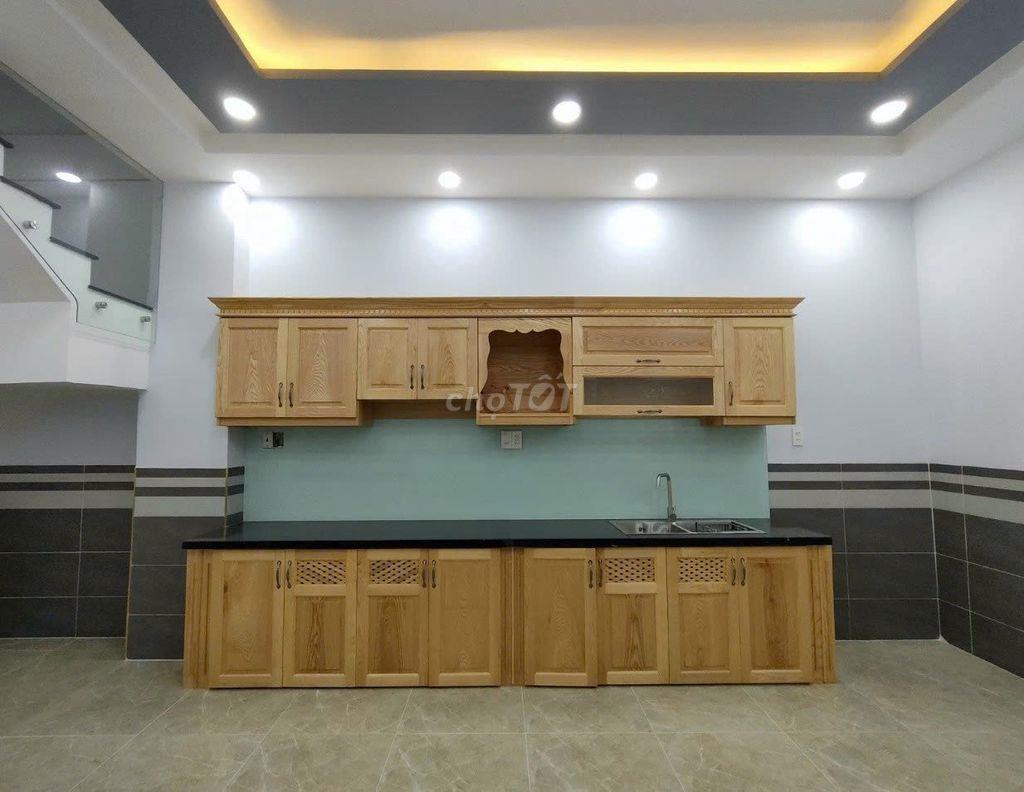 Cho thuê nhà góc 2MT 9B Đoàn Thị Điểm Phường 1, Q. Phú Nhuận.