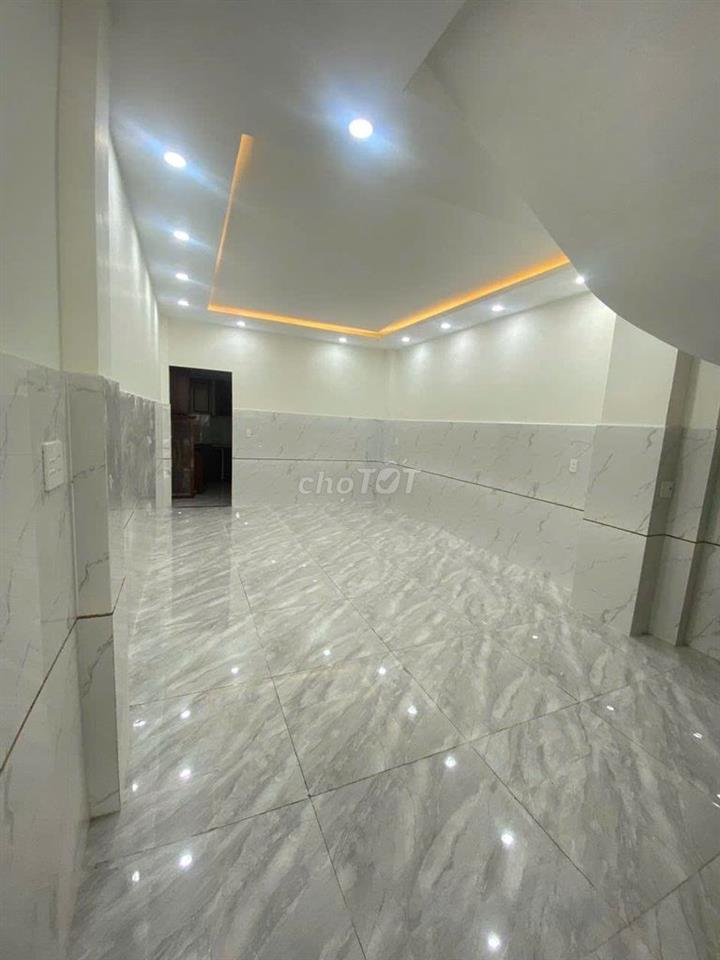 Cần cho thuê gấp nhà MT 29A Quách Văn Tuấn, P.12 Q.Tân Bình