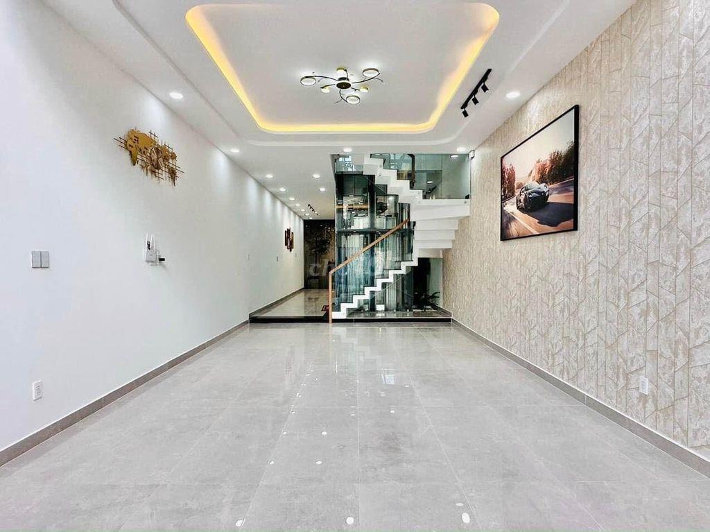 Cho thuê nhà MT 9A Hoa Sứ, P.2, Q. Phú Nhuận đối diện siêu thị