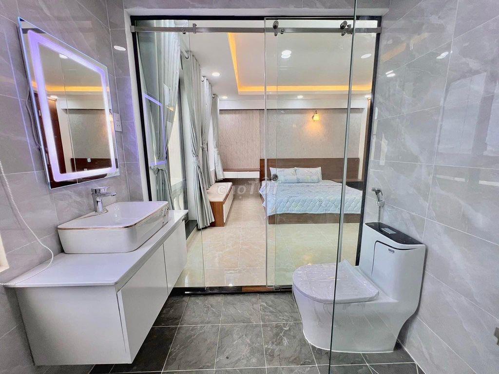 Cho thuê nhà MT 9A Hoa Sứ, P.2, Q. Phú Nhuận đối diện siêu thị