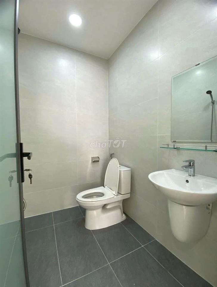 Cho thuê nhà MT 110B Phan Xích Long, Phường 2, Q. Phú Nhuận