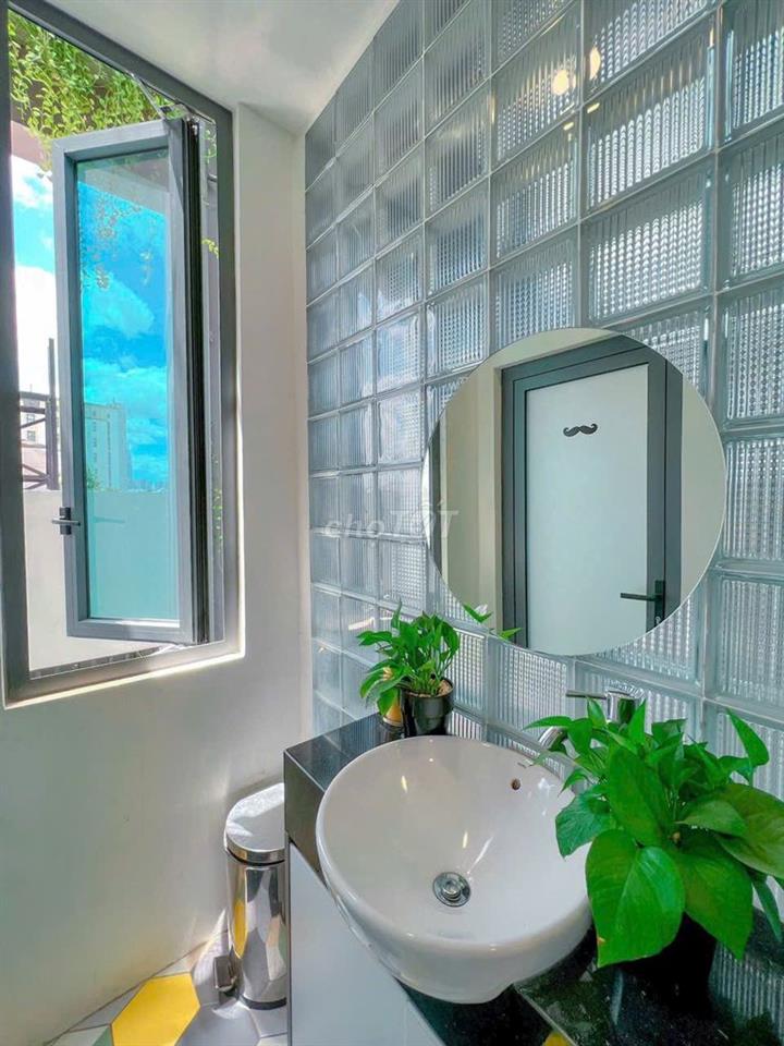 Cho thuê nhà MT 9B Giải Phóng, Phường 4, Q.Tân Bình 