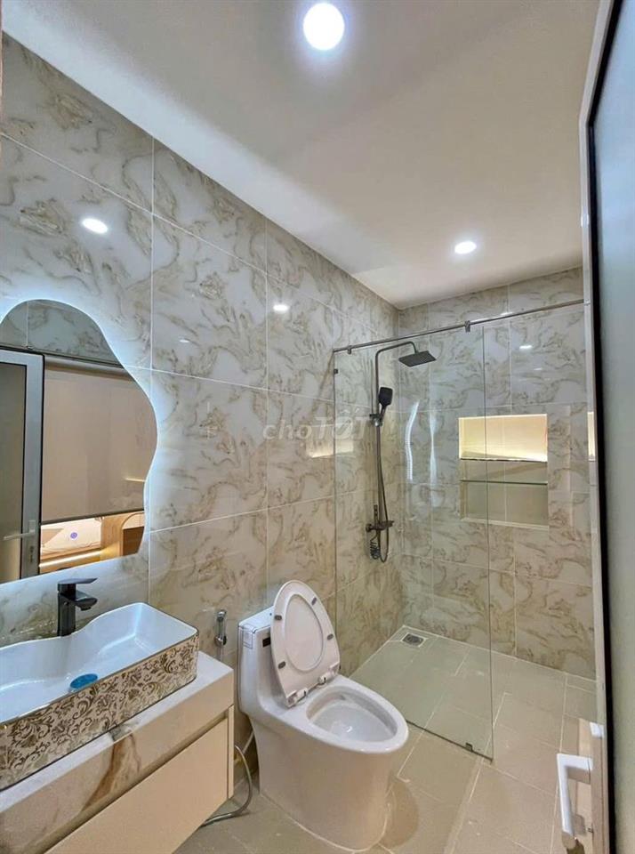 Cho thuê nhà MT 259A Lê Quang Định, Phường 10, Q. Bình Thạnh 