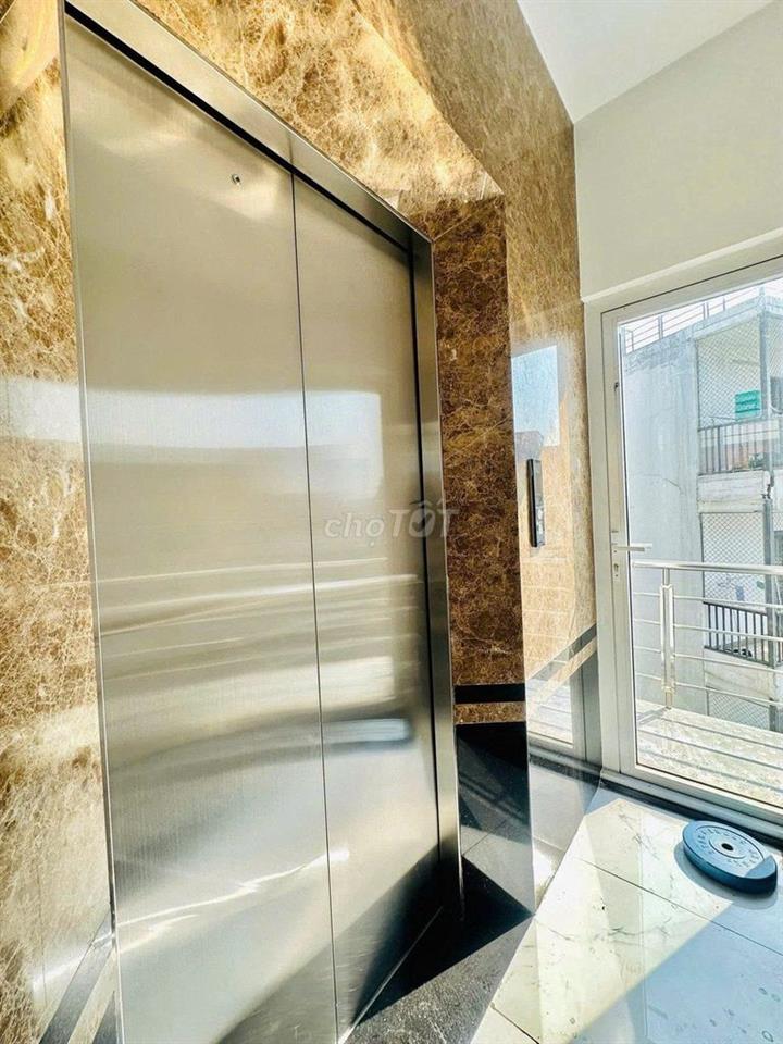 Cho thuê gấp nhà MT 18A Đồng Đen thông Ni Sư Huỳnh Liên P10 Q.Tân Bình