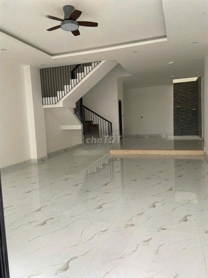 Cho thuê nhà HXT 730/6A Lạc Long Quân, Phường 9, Quận Tân Bình 
