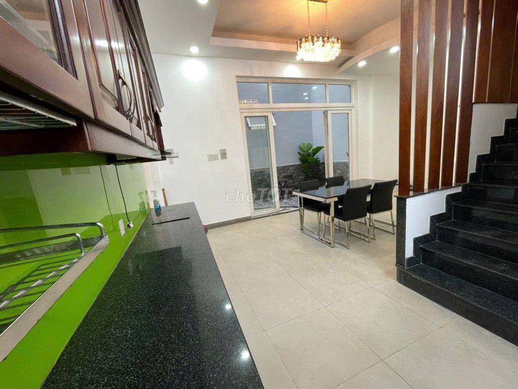 Cho thuê gấp nhà MT 21A Bàu Cát 2, Phường 14, Quận Tân Bình