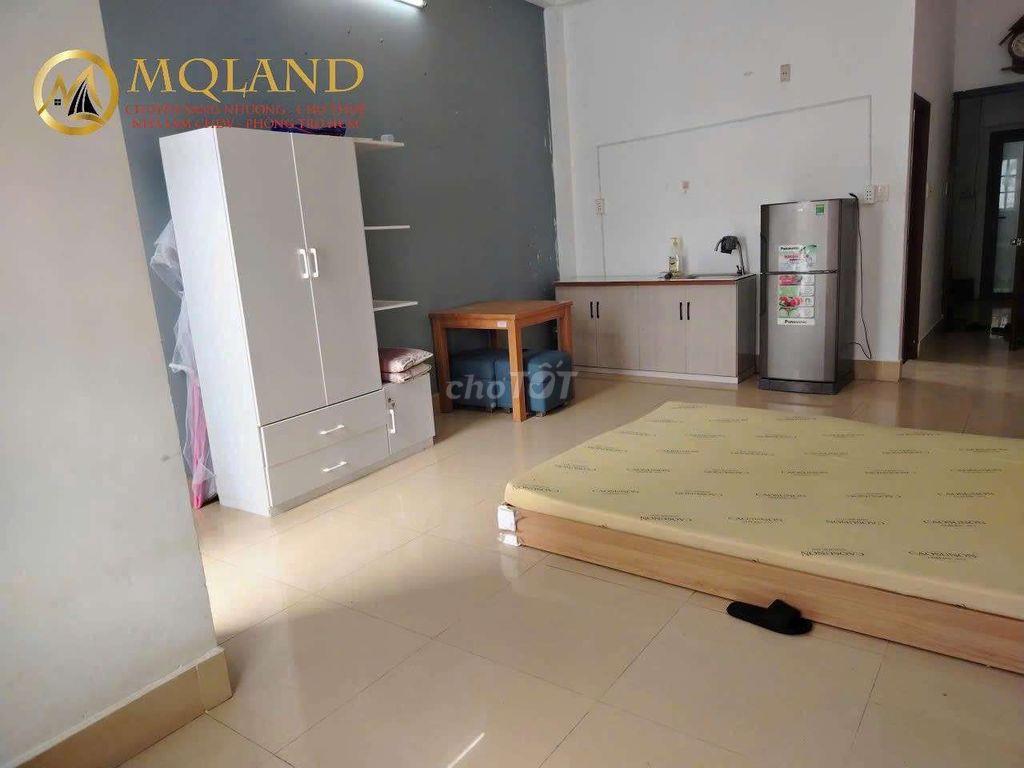Sang Nhà 1 Lời 1 6P 6WC HXH XÓM CHIẾU Q4