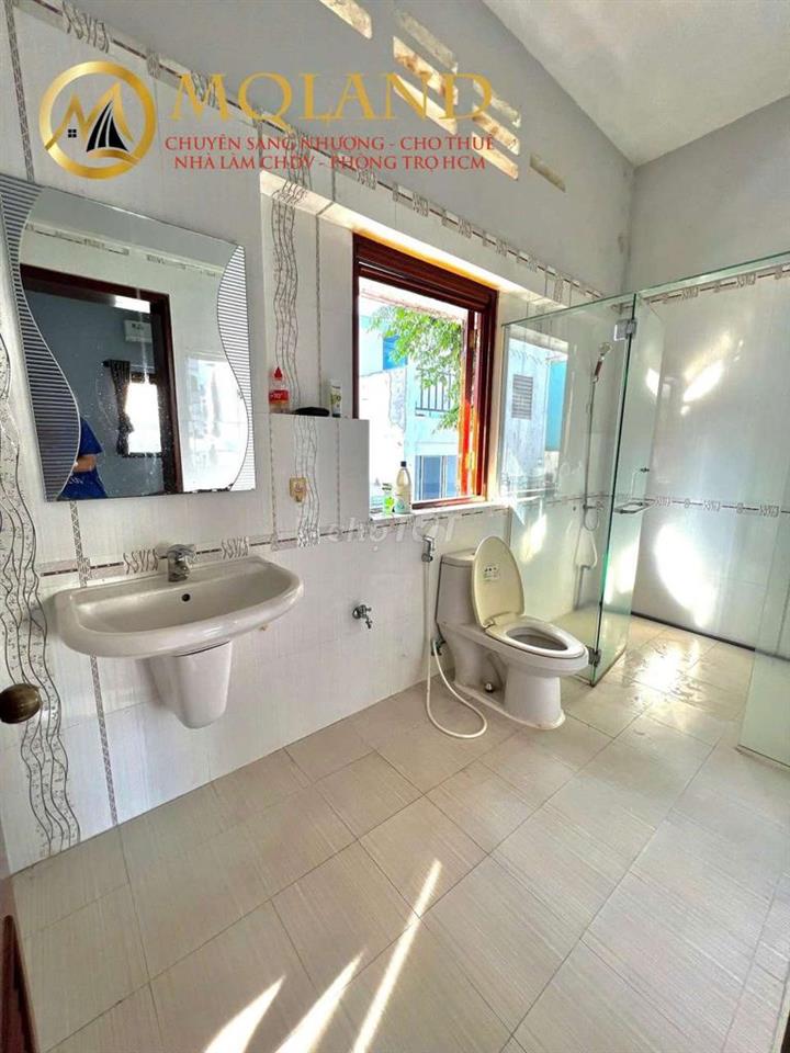 Sang 10 Studio+1P dạng 3PN HXH Nguyễn Văn Đừng Q5