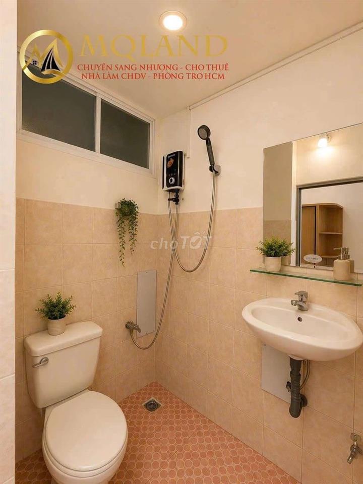 Sang 1MB+7P 8WC Cost 900K Thuê 22tr Lời 31tr MT Hậu Giang Q6