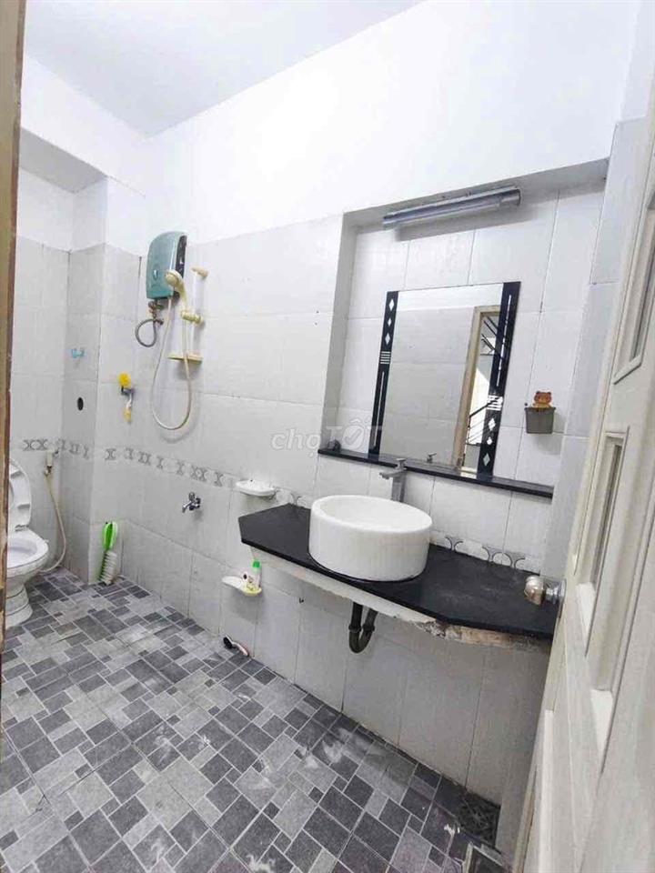 BÌNH THẠNH - CHO THUÊ NHÀ NGUYÊN CĂN 2 PN - 2 WC