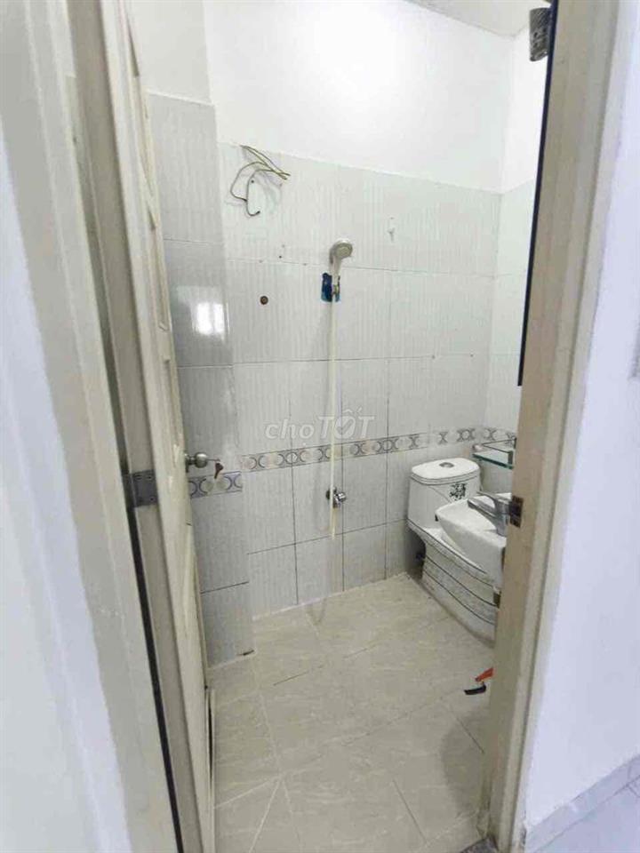 BÌNH THẠNH - CHO THUÊ NHÀ NGUYÊN CĂN 2 PN - 2 WC