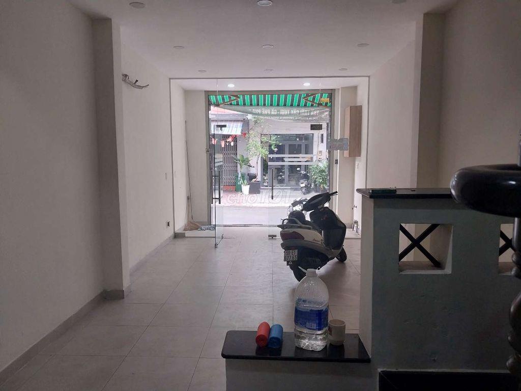 Cần cho thuê mặt bằng khu phan xích long