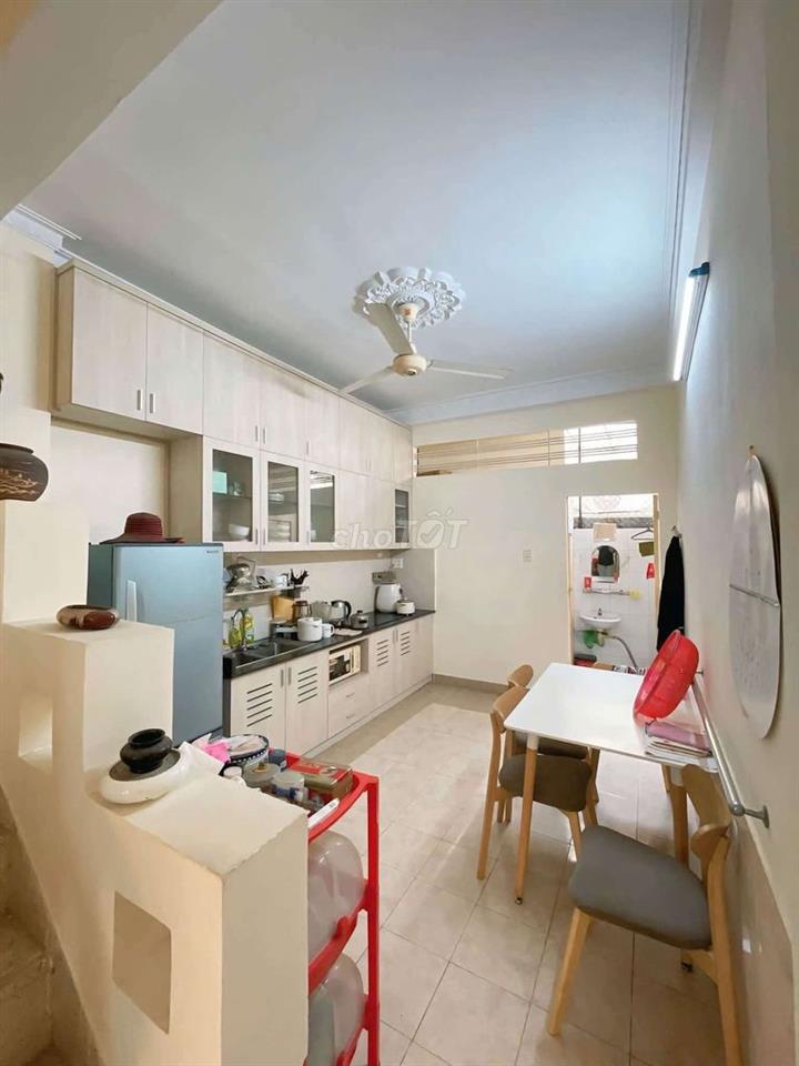 Nhà cho thuê nguyễn trọng tuyển phú nhuận