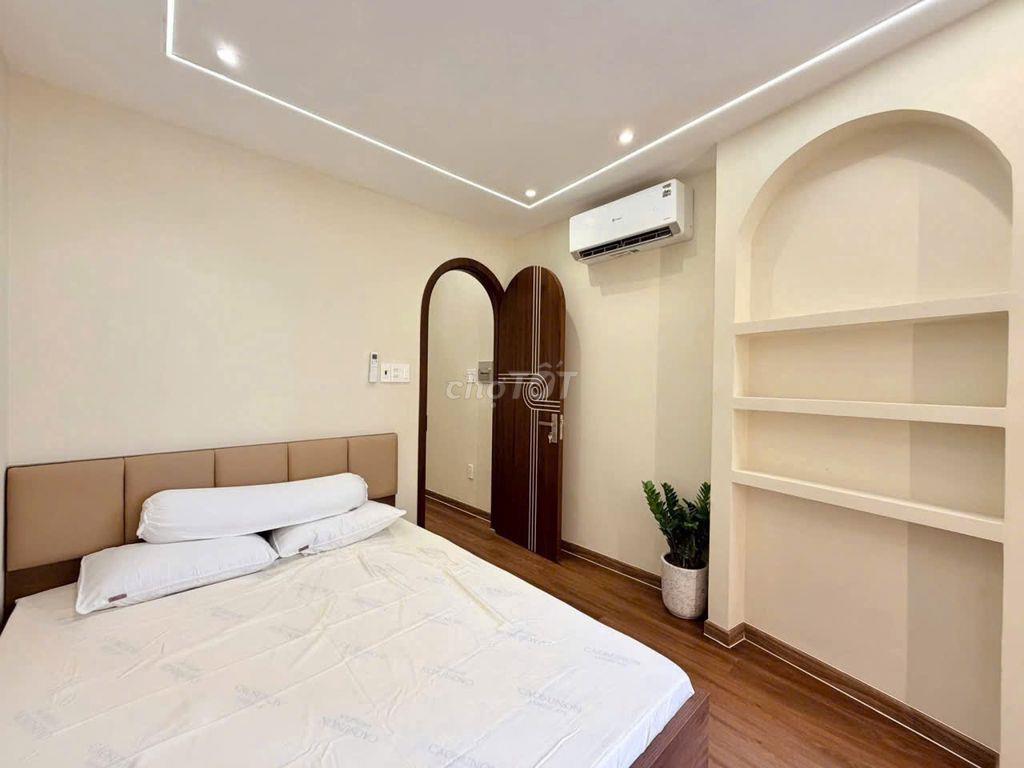 🏡 CHO THUÊ NHÀ MỚI  – 3 PN FULL NỘI THẤT – HẺM XE HƠI - NGUYỄN KIỆM