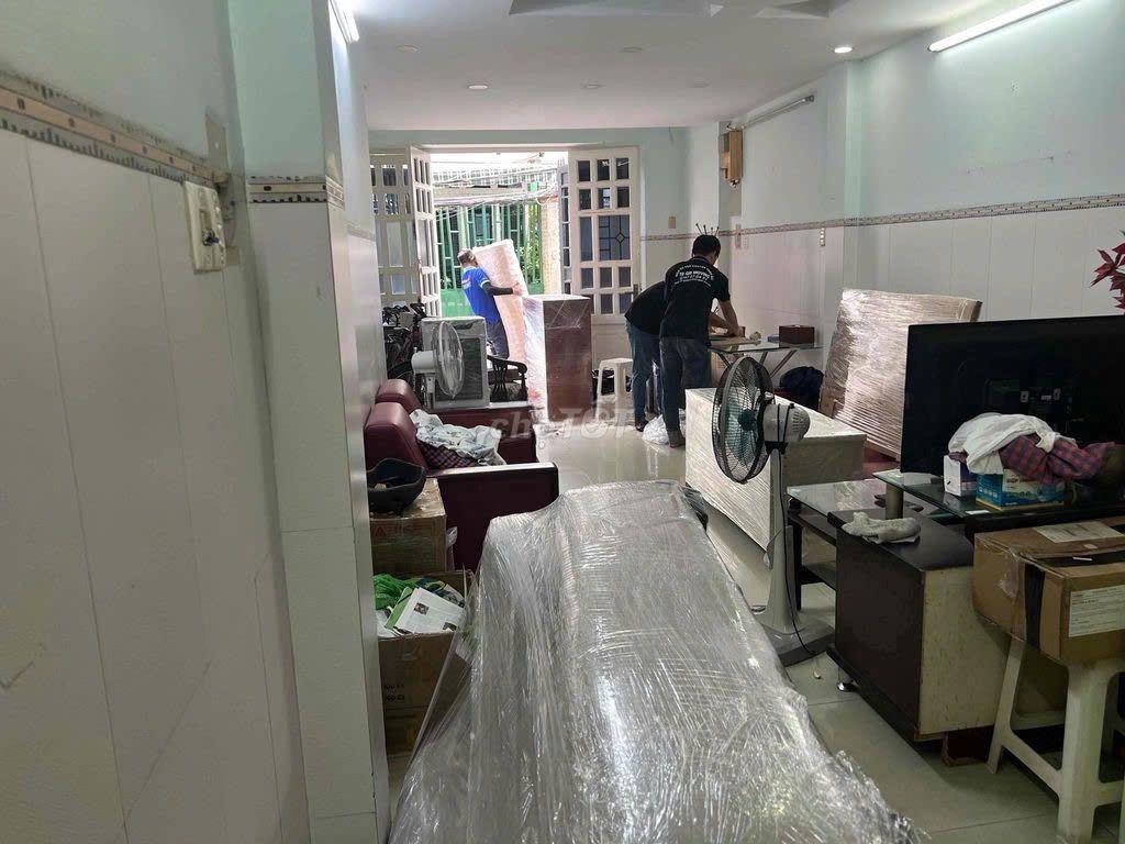 Cho Thuê Nhà Trần Khắc Chân Q.1 – 4PN 5WC, Giá 21 Triệu