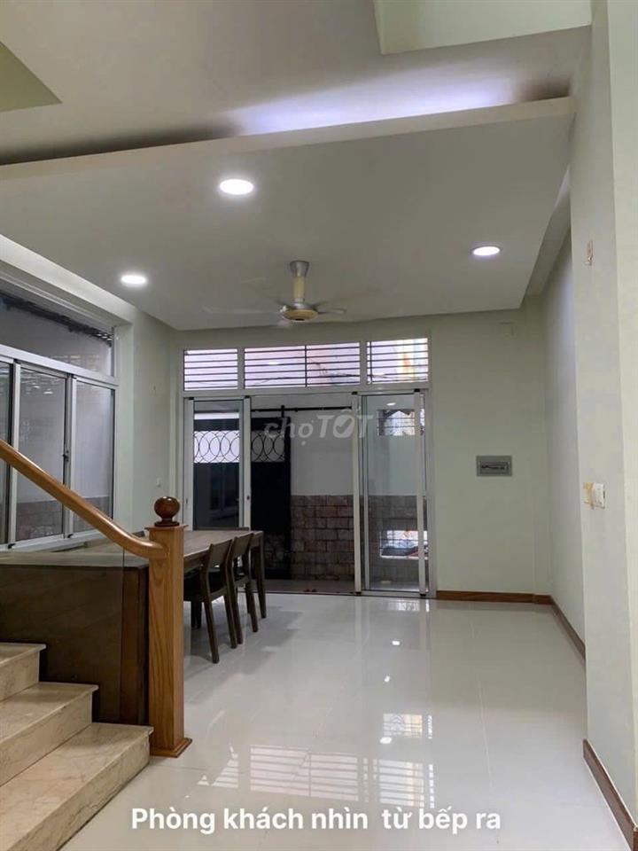  NHÀ NÚI THÀNH, Q. TÂN BÌNH – 6x13M, 3PN 4WC, TRỆT 2 LẦU SÂN THƯỢNG