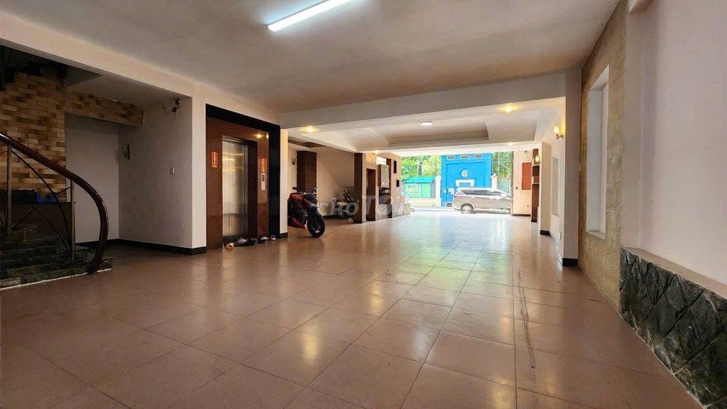 NHÀ Q.5 NGANG 9M – 180M², 10PN 11WC, THANG MÁY