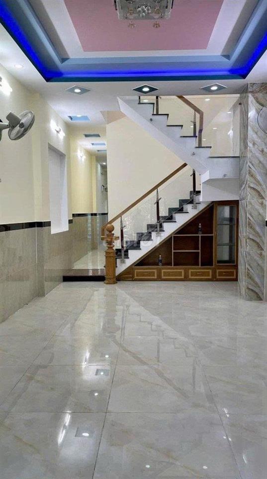 Cần cho thuê nhà HXH 230/4A Phan Văn Trị P. 11 Q. Bình Thạnh 