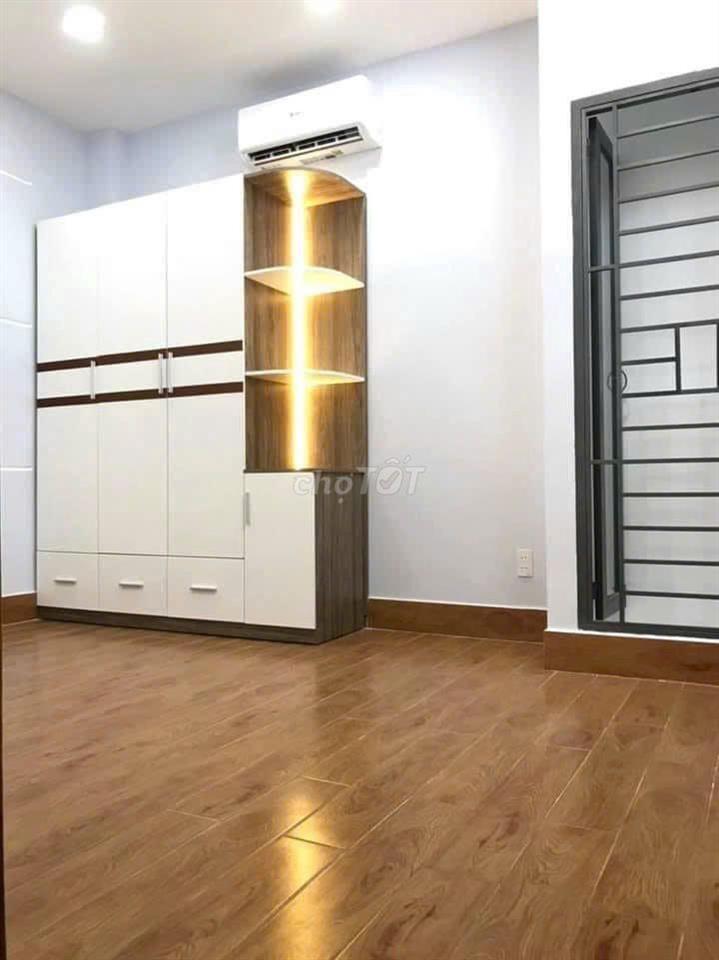 Cần cho thuê nhà HXH 486/3A Phan Xích Long P.3 Q.Phú Nhuận