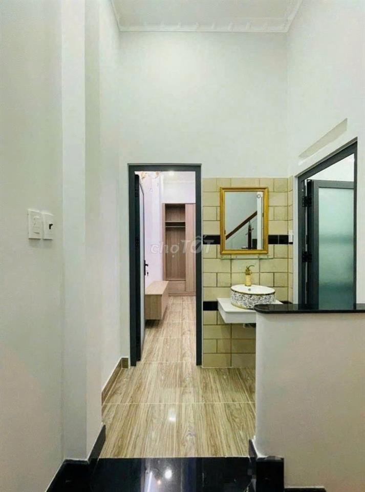 Cần cho thuê nhà 281/6A Lê Văn Sỹ P.1 Q.Tân Bình thông ra Đặng Văn Ngữ