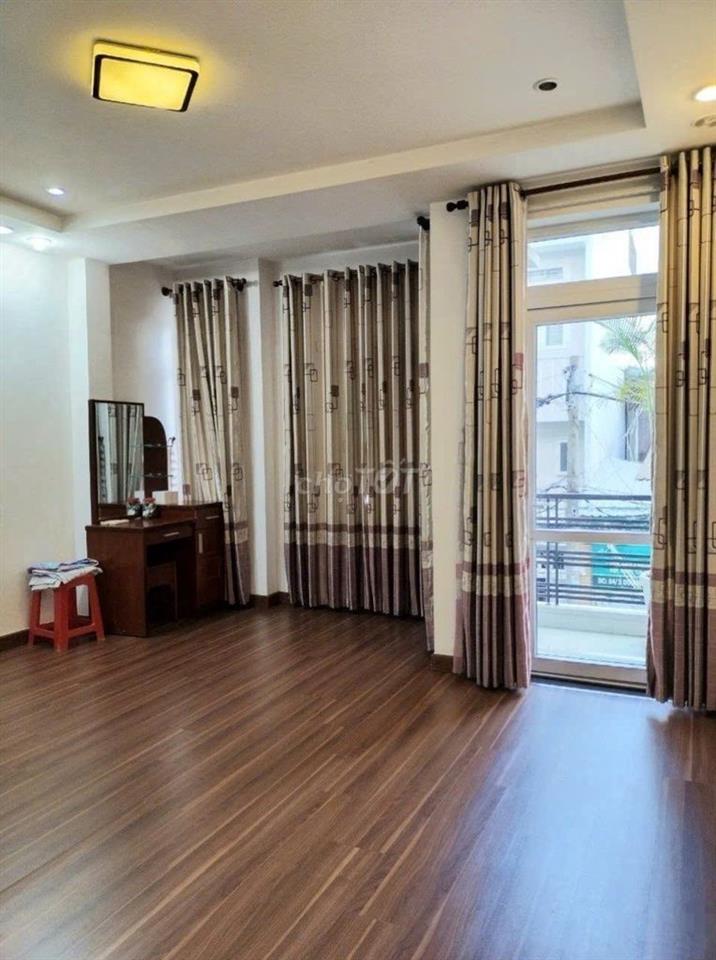 Cho thuê nhà HXH 220/5B Xô Viết Nghệ Tĩnh Phường 21, Q.Bình Thạnh.