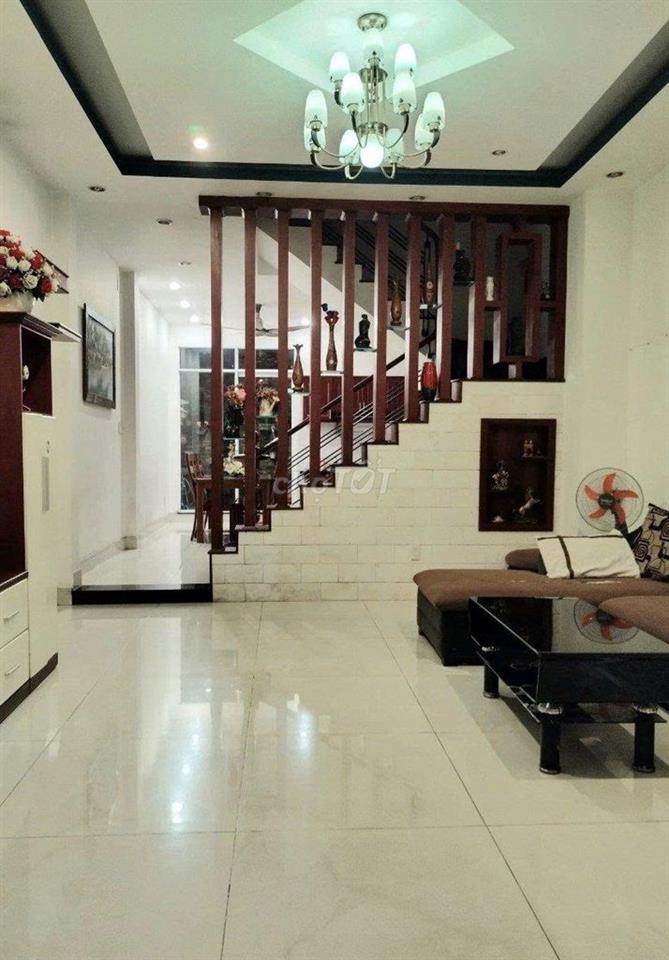 Cần cho thuê nhà 42/3A Hoàng Hoa Thám P.7 Q.Bình Thạnh