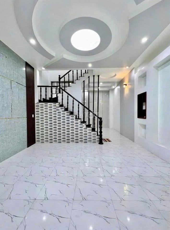Cho thuê gấp nhà góc MT 33A Vạn Kiếp, Phường 3, Q. Bình Thạnh