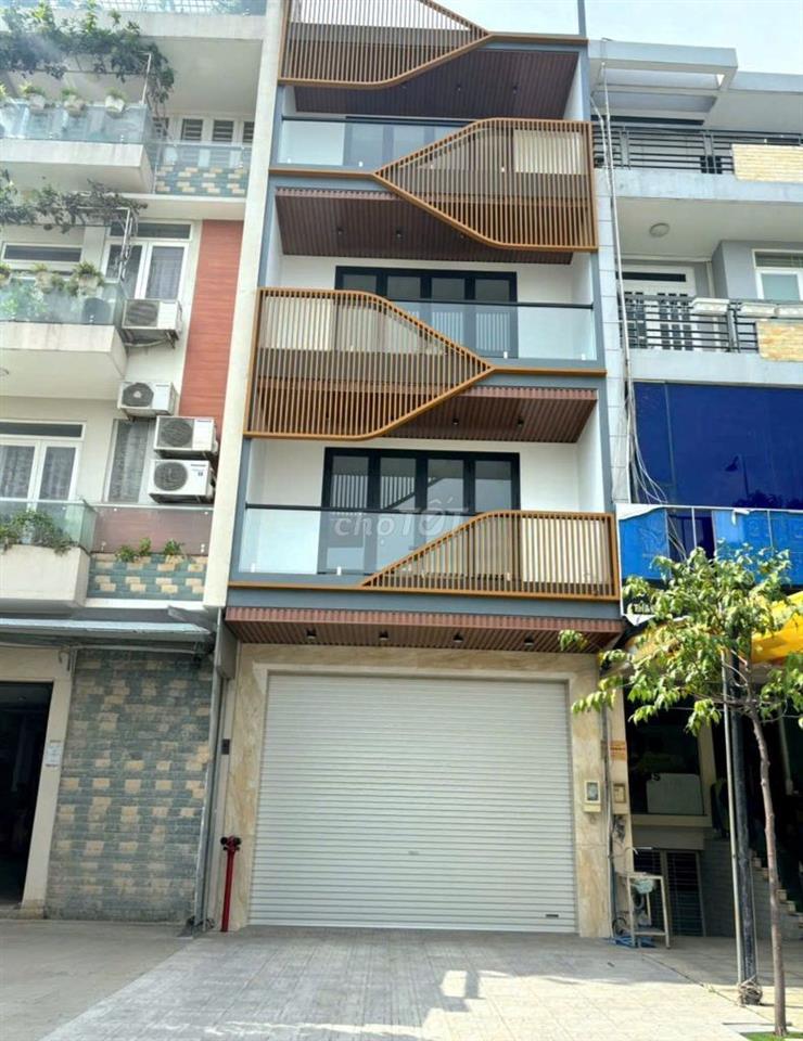 Cho thuê gấp nhà góc MT 33A Vạn Kiếp, Phường 3, Q. Bình Thạnh