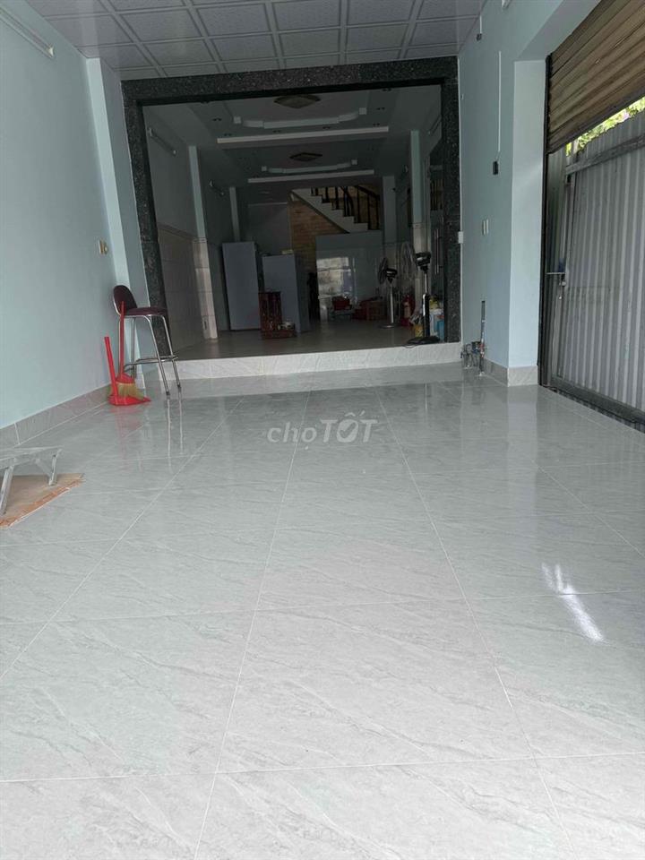 Nhà góc 2 mặt tiền đường nơ trang long 80m 2 tầng