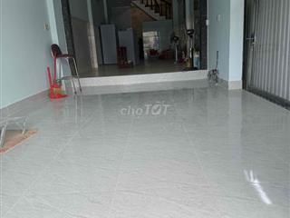 Nhà góc 2 mặt tiền đường nơ trang long 80m 2 tầng