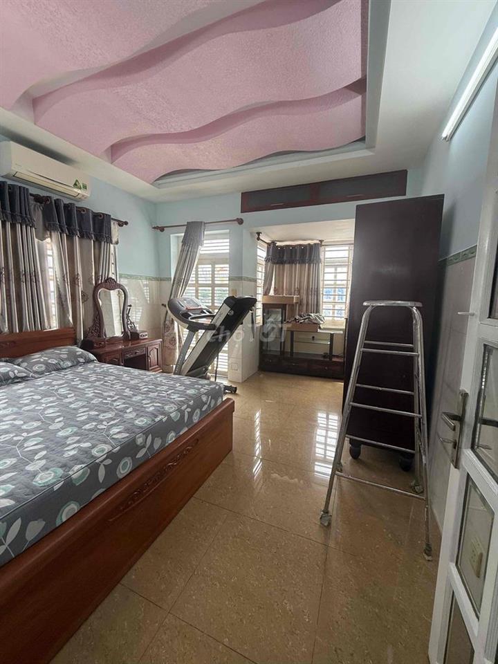 Nhà góc 2 mặt tiền đường nơ trang long 80m 2 tầng