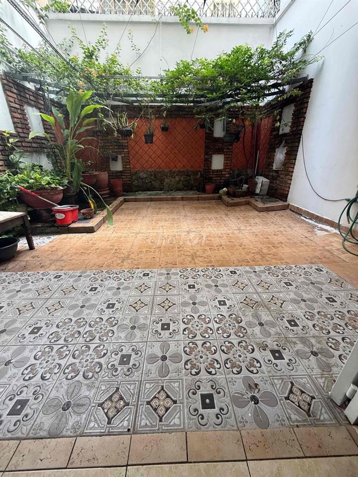 Nhà 4 tầng bình lợi 5x20 22 triệu tháng