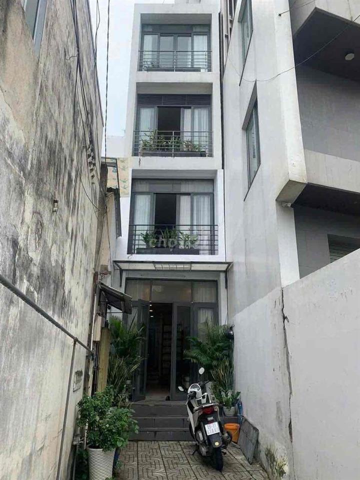 Toà nhà Nguyễn văn Thương