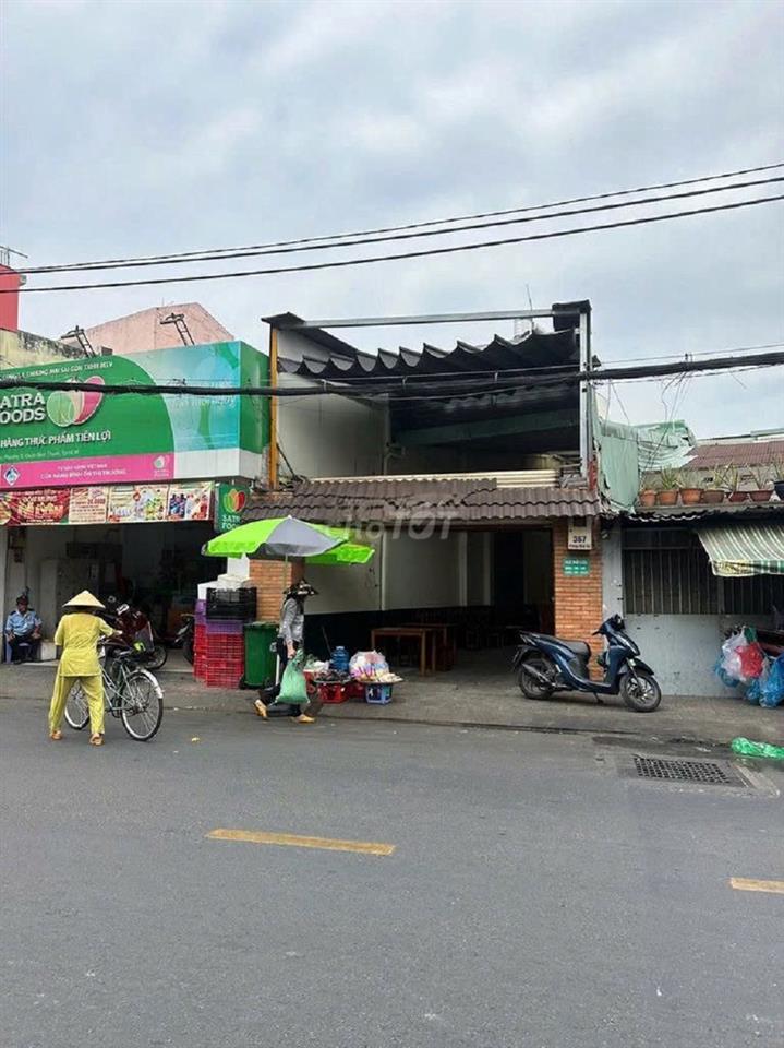 Cho thuê nhà mặt tiền MT Phan Văn Trị, Bình Thạnh, DT 5×20m, trệt lửng