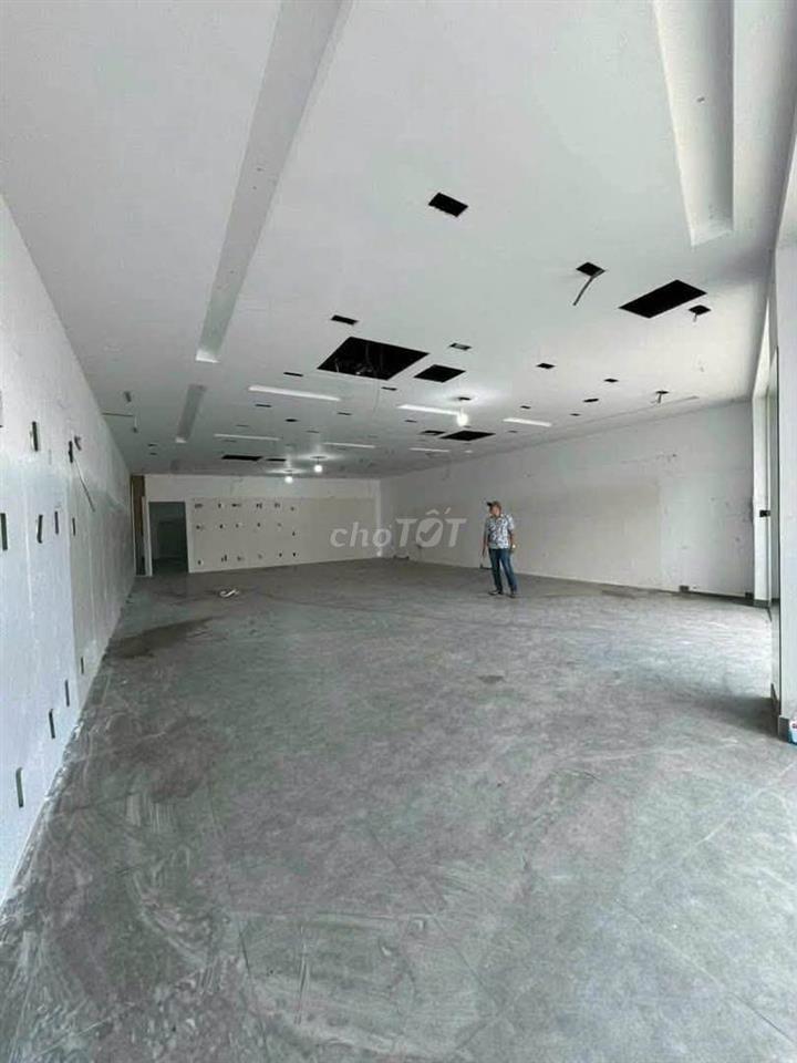 Cho thuê mặt tiền  Phạm Văn Chiêu, P.9, Gò Vấp -Diện tích: 10m x30m