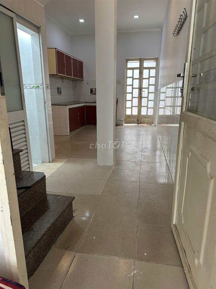 Cho thuê nhà MT Quang Trung, Gò Vấp 3.2×15m, 1 trệt 2 lầu, 4 phòng