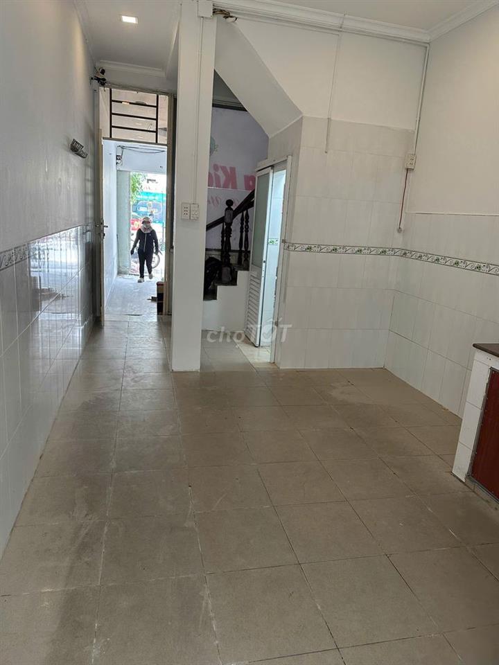 Cho thuê nhà MT Quang Trung, Gò Vấp 3.2×15m, 1 trệt 2 lầu, 4 phòng
