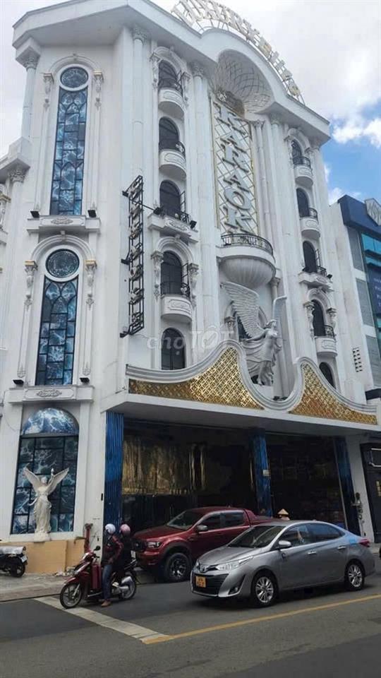 Cho thuê Tòa nhà 76–78 Út Tịch, Tân Bình, 14x20m, trệt 5 lầu, 22 phòng