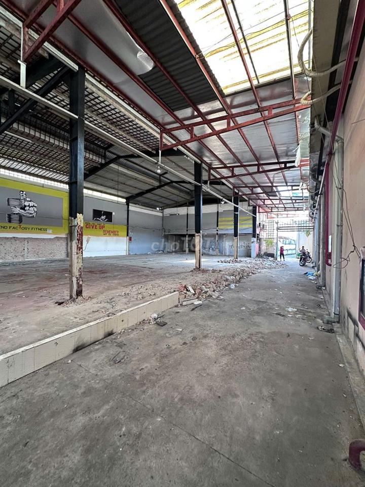 🔥 Cho thuê MB MT thụt(3 mét)  Quang Trung, Gò Vấp – 17x36m, ~600m².
