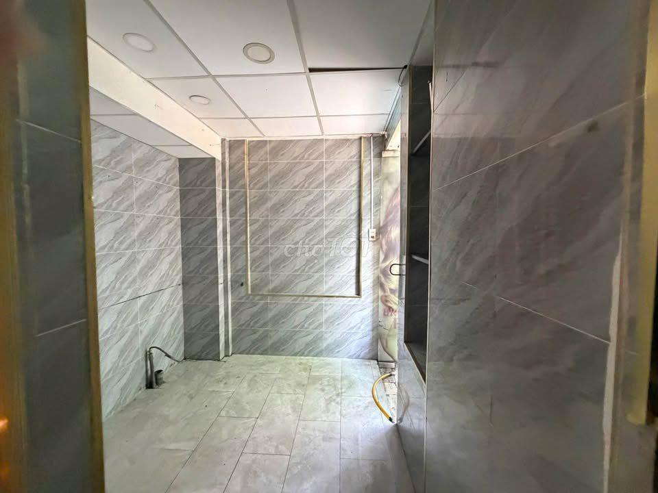 Cho thuê nhà 2MT 223 Nguyễn Văn Lượng, Gò Vấp, 331m², NỞ HẬU